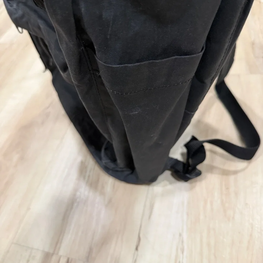 Fjallraven Kanken Classic Backpack Black Vinylon F School Travel Bag